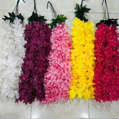 5-piece artificial flower wall hanging set